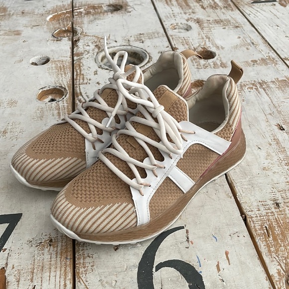 Qupid | Shoes | Sneakers | Poshmark